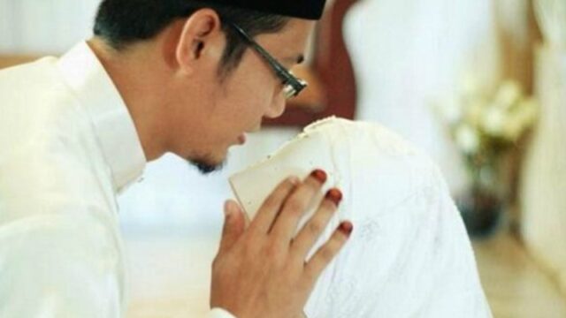 Cekricek.id, Portal Islam - 3 Tanda Pria yang Siap Menikahimu