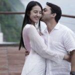 Cekricek.id – Nadif Zahiruddin adalah kekasih Anya Geraldine yang mulai sering dipamerkannya sejak akhir tahun lalu. Pria yang memiliki brewok tipis itu berhasil mencuri perhatian publik karena paras tampan yang dimilikinya. Bahkan ada juga yang menyebutnya mirip dengan aktor India.