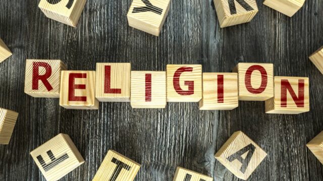 Cekricek.id - Bagi umat muslim wajib untuk mengenal istilah raelianisme agar terhindar dari hal tersebut. Bisa jadi pertanda dajjal kecil