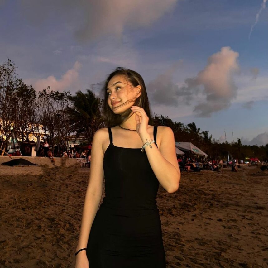 Potret Terbaru Caitlin Halderman, Cakepnya Emang Kelewatan