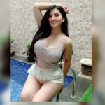 Cekricek.id - Artis cantik Dianna Dee Starlight mengaku jika dirinya ingin berenang. Namun justru rtakut basah saat bersentuhan dengan air
