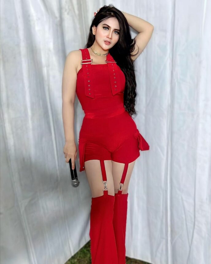 Cekricek.id, Berita Seleb dan Berita Artis – Ada yang Meleleh Hingga Istigfar Memandang Kecantikan Dianna Dee Starlight