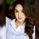 Cekricek.id - Berkat paras manis yang dimiliki Hana Hanifah membuat netizen menyatakan ia pantas menjadi gambaran wanita tercantik di bumi.