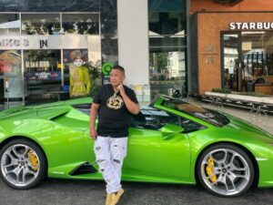 Cekricek.id, Berita Seleb dan Berita Artis - Walau Tajir Melintir Selera Makan Hotman Paris Tetap Sederhana