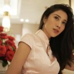 Cekricek.id - Jatuh cinta terkadang bisa membuat seseorang bertindak di luar nalar. Seperti halnya Indah Setiany, Sampai rela buat 10 akun fake