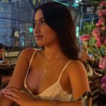 Cekricek.id - Penampilan Jennifer Coppen saat makan di sebuah cafe tampak semakin seksi. Intip sejumlah potret menawannya