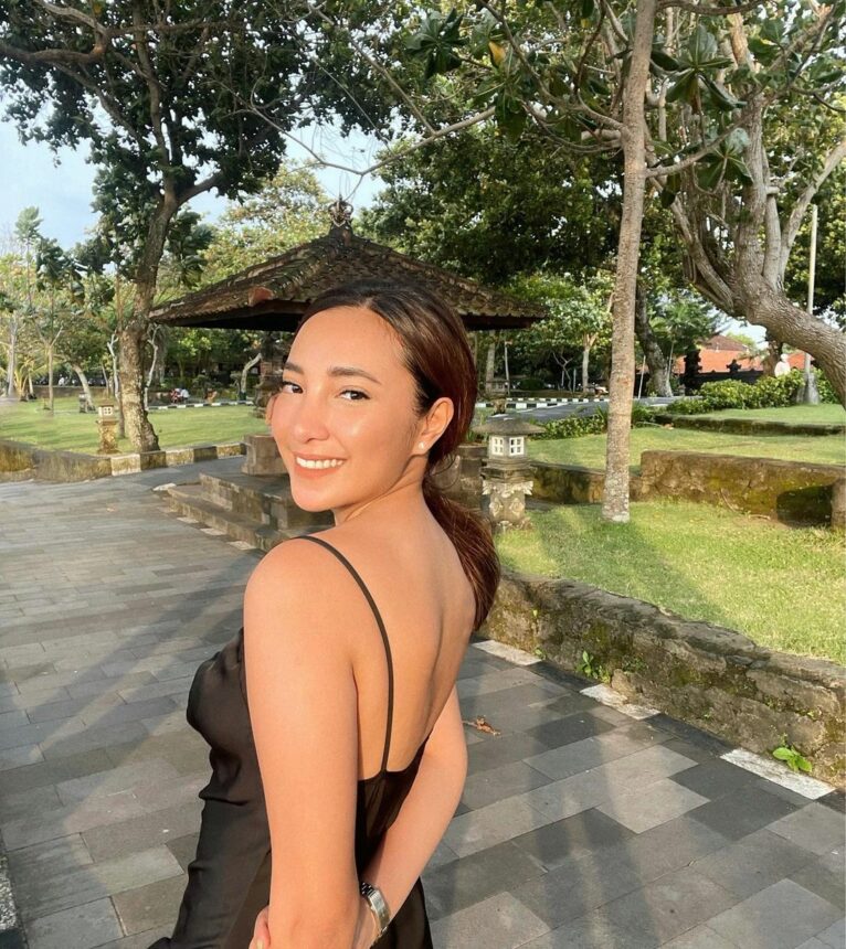 5 Potret Nadya Shakira, Artis Cantik yang Disangka Kembaran Dinda Kirana