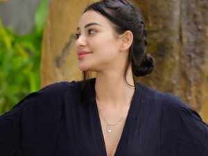 Cekricek.id - Banyak warganet memberikan pujian untuk Nora Alexandra karena sangat bijak. Terutama saat berbincang mengenai punya anak