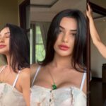 Cekricek.id, Berita Artis dan Berita Seleb - Rupanya seorang wanita saja bisa tergoda ketika melihat tampilan dan wajah dari seorang Nora Alexandra.