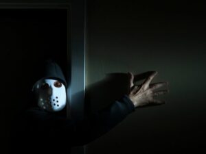 Cekricek.id - Seseorang yang digambarkan sebagai psikopat cenderung ditakuti oleh banyak orang terutama kelakuannya yang bikin merinding