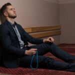 Cekricek.id - Istilah move on atau beranjak dari masa lalu merupakan hal yang wajib untuk dilakukan oleh semua orang, begini tipsnya dalam islam