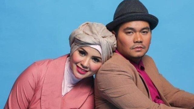 Indra Bekti yang pasalnya pernah melakukan pelecehan seksual pada pria di kamarnya hingga menjadi salah satu penyebab Dilla gugat cerai.