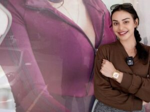 Nora Alexandra belum lama ini mencuri perhatian publik dengan unggahan seksinya yang memperlihatkan bokongnya yang aduhai pada netizen.