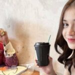 Cekricek.id, Berita Seleb dan Berita Artis – Hotman Paris kali ini berhasil mengangkat sosok pesinetron cantik sebagai asisten pribadinya yang ke-108. Meski memiliki paras memesona dan umur yang masih muda, netizen tak serta merta menyetujui melainkan jadi bertanya-tanya alasan di balik pengangkatan tersebut.