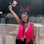 Cekricek.id, berita seleb dan berita artis - Rachel Vennya Dicecar Karena Bukan Fans Tapi Nonton Konser Blackpink, Netizen: Kan Punya Uang