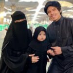 Cekricek.id, berita seleb dan berita artis - Aurel Hermansyah Pakai Cadar Saat Umrah, Netizen: Meski Tak Namak Wajah Tapi Tetap Cantik