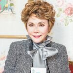 Cekricek.id, berita seleb dan berita artis - Pilih Dinikahi Soekarno, Ratna Sari Dewi Ternyata Pernah Dilamar Tiga Miliarder Tapi Ditolak