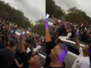 Cekricek.id, Berita Viral – Di Sydney, Australia sempat ramai orang tua yang menggelar aksi protes pada sekolah anak-anak mereka. Video demo yang berujung viral di media sosial tersebut memperlihatkan ketegasan para orang dewasa yang tidak ingin putra putri mereka diperkenalkan dan diajarkan tentang LGBT oleh guru-gurunya.