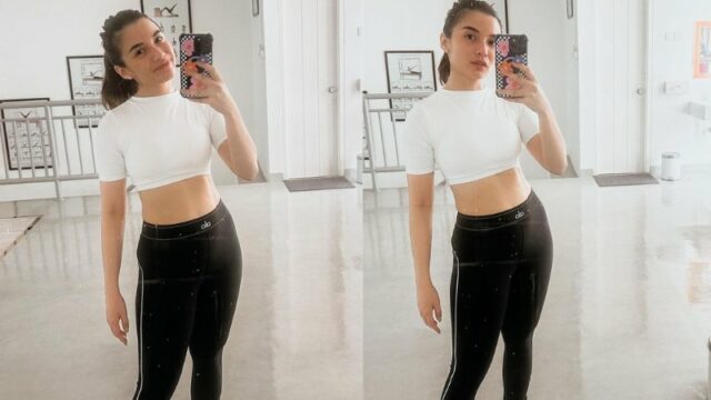 Cekricek.id, Berita Seleb dan Berita Artis – Orang secantik Chelsea Olivia ternyata juga bisa merasa insecure dengan penampilannya. Apalagi hal itu karena umurnya yang sudah menginjak kepala tiga serta status sebagai ibu dari dua orang anak. Namun, pendapatnya tak disetujui oleh netizen yang berkata kebalikannya.
