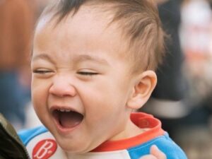 Cekricek.id, Berita Seleb dan Berita Artis – Rayyanza alias Baby Cipung semakin membuat netizen merasa gemas dengan tingkah lucu dan kepintarannya. Bayi yang baru berusia satu tahun itu dikenal sangat ekspresif dan cepat memahami sesuatu. Kali ini pun dia kembali menyorot perhatian dengan kepandaiannya.