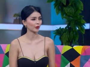 Cekricek.id, Berita Artis dan Berita Seleb - Wanita cantik bernama Astrid Angel pernah menjadi asisten dari seorang Hotman Paris, pernah dibully