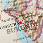 Cekricek.id, Objek Wisata - Negara Burundi dikenal sebagai negara paling miskin di dunia, kebanyakan masyarakatnya juga dijuluki tidak bahagia.