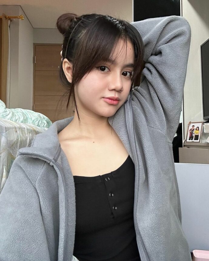 Cekricek.id, Berita Artis dan Berita Seleb - Saat live streaming dengan permintaan tak masuk akal, kadang Kayes mendapatkan nominal besar.