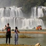 Cekricek.id, Objek Wisata - Ada salah satu gua menakjubkan yang ada di dunia dengan nama Gua Son Doong, menyimpan sungai hingga hutan