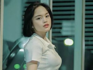 Cekricek.id, Berita Artis dan Berita Seleb - Seleb Tiktok Jeje Slebew kini memutuskan untuk kerja di bar usai namanya tidak lagi viral.
