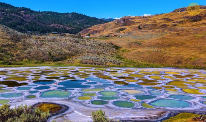 Cekricek.id, Objek Wisata - Ternyata ada sejumlah tempat di bumi ini yang malah mirip planet lain. Apa aja sih? simak selengkapnya