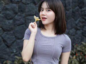 Cekricek.id, Berita Artis dan Berita Seleb - Saat live streaming dengan permintaan tak masuk akal, kadang Kayes mendapatkan nominal besar.