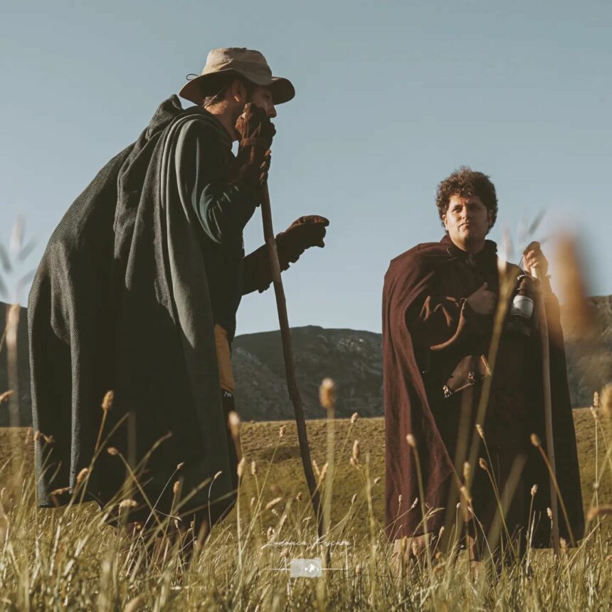 Cekricek.id, Berita Viral - Pria Ini Habiskan Seluruh Tabungan Demi Hidup Seperti Hobbit di Dunia Nyata