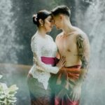 Cekricek.id, Berita Artis dan Berita Seleb - Belakangan ini sosok Millen Cyrus semakin berani pamer kemesraan dengan kekasih blasterannya