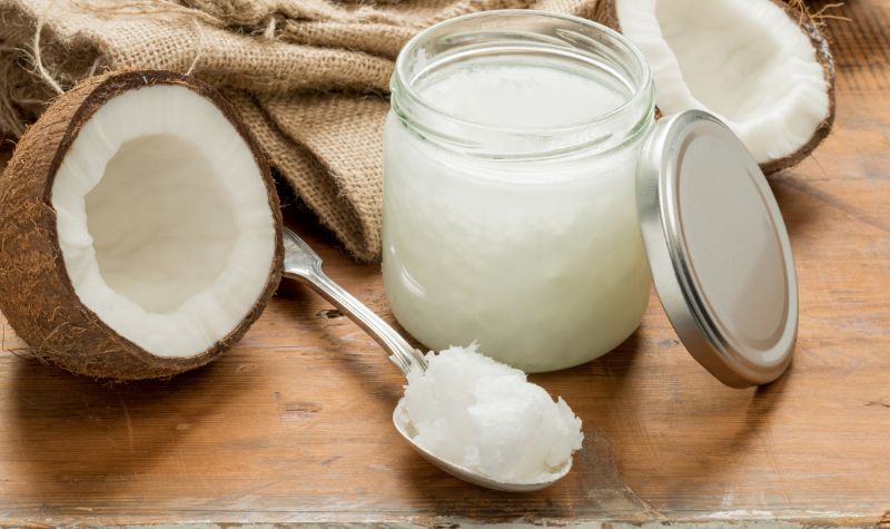 Cekricek.id, Kesehatan - Ternyata untuk membuat minyak kelapa sangatlah mudah serta bisa dilakukan dengan cara yang hemat gas