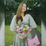 Cekricek.id, Berita Artis dan Berita Seleb - Artis cantik Rebecca Klopper dianggap tidak salah jika banyak orang yang suka padanya