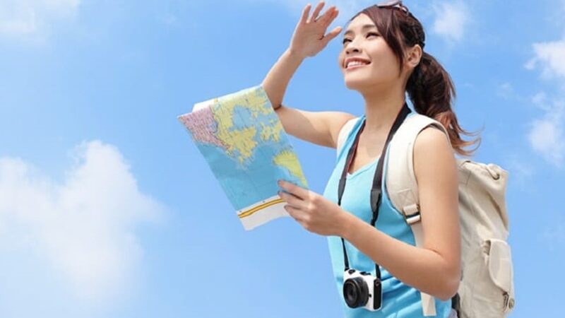 Bagi kaum kaum hawa yang belum memiliki pasangan tapi ingin pergi traveling dengan aman dari gangguan apa pun bisa mencobakan tips ini.