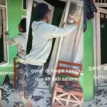 Cekricek.id, Berita Viral ­-  Video pendek yang viral memperlihatkan seorang pria mengamuk dengan merusak properti rumahnya ramai diperbincangkan warganet. Menggunakan tongkat dari alat pemasang bohlam, dia menghancurkan seluruh kaca yang melekat pada jendela dan juga pada pintu rumahnya.