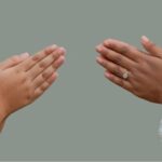 Cekricek.id – Di Amerika Serikat, Hari Raya Idul Fitri ternyata sudah dijadikan salah satu hari libur sekolah. Tidak hanya satu dua, di New Jersey dan di seluruh AS, belasan sekolah umum telah mengakui lebaran sebagai hari libur resmi dalam beberapa tahun terakhir.