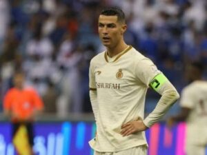 Cekricek.id, Berita Seleb dan Berita Artis - Proyek pembangunan hotel mewah Cristiano Ronaldo yang berada di Paris mengalami serangkaian penundaan dan diperkirakan tidak akan dibuka selama empat tahun kedepan. Hotel bintang empat senilai Rp8,7 miliar ini berada di tepi kiri Sungai Seine dekat stasiun kereta Austerlitz. Rencananya akan dibangun dengan 210 kamar, bar atap, dan kolam renang dengan pemandangan panorama ibu kota Prancis