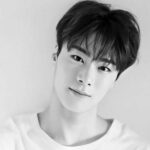 Cekricek.id, Berita Seleb dan Berita Artis - Moonbin ASTRO, idol K-pop yang multitalenta dikabarkan meninggal dunia pada 19 April 2023 lalu. Dia pergi meninggalkan keluarga, dunia hiburan beserta rekan dan penggemarnya dalam keterkejutan dan kesedihan.