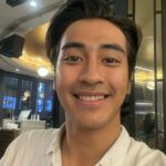 Cekricek.id, Berita Seleb dan Berita Artis – Umi Tatu, nenek Abidzar Al-Ghifari, Umi melihat banyaknya kemiripan antara mendiang Uje dengan cucunya tersebut. Bukan hanya beliau, sang paman, Fajar Sidiq, yang merupakan adik kandung dari ayahnya juga menuturkan hal demikian.
