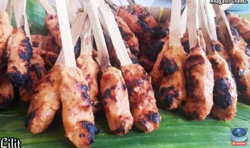 Cekricek.id, Kuliner - Nyatanya Indonesia memiliki banyak jenis sate yang ada di nusantara. Tentunya selain dari sate padang dan sate madura