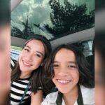Cekricek.id, Berita Artis dan Berita Seleb - Penyanyi Bunga Citra Lestari mengunggah potret saat menjemput anak sekolah.