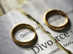 Cekricek.id, Portal Islam - Ternyata Islam sendiri memperbolehkan sejumlah alasan istri minta cerai dari suaminya. Berikut sejumlah alasannya
