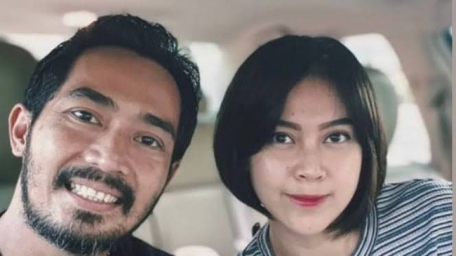 Cekricek.id, berita seleb dan berita artis - Yama Carlos Beberkan Sang Istri Selingkuh dengan Artis Inisial R, Netizen Curiga Pada Nama Ini