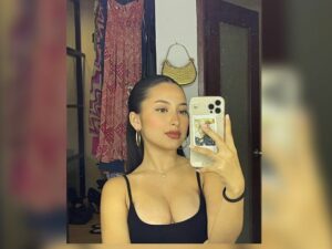 Cekricek.id, Berita Artis dan Berita Seleb - Hari Raya Idul Fitri baru saja usai Beberapa hari lalu, tapi penampilan Jennifer Coppen jadi semakin hot