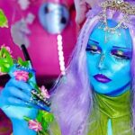 Cekricek.id, Berita Viral - Ada sebuah kisah unik mengenai seorang gadis penggila alien tapi merasa takut jika tubuhnya ditato.