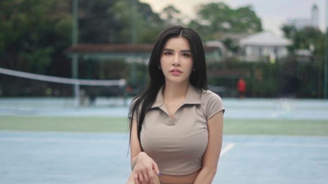 Cekricek.id, Berita Artis dan Berita Seleb - Ada sejumlah cerita menarik dari Maria Vania saat di tempat gym, ternyata cowoknya belok