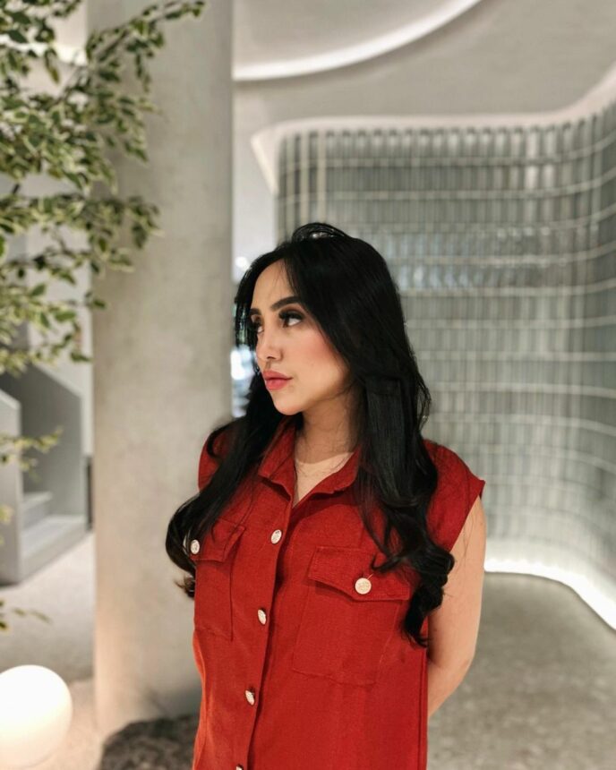 Cekricek.id, Berita Artis dan Berita Seleb - Artis cantik Salmafina Sunan menyebut jika dirinya lebih memilih seorang duda, begini katanya