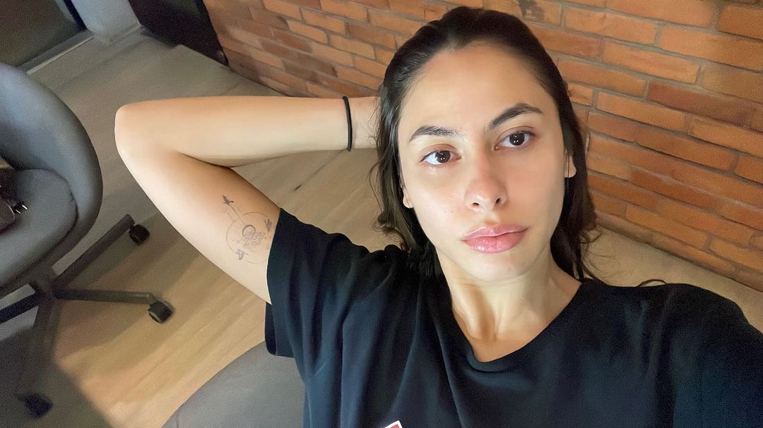 Cekricek.id, Berita Artis dan Berita Seleb - Artis cantik Valerie Thomas dipuji semakin cantik pol. Apalagi dengan wajah yang begitu natura